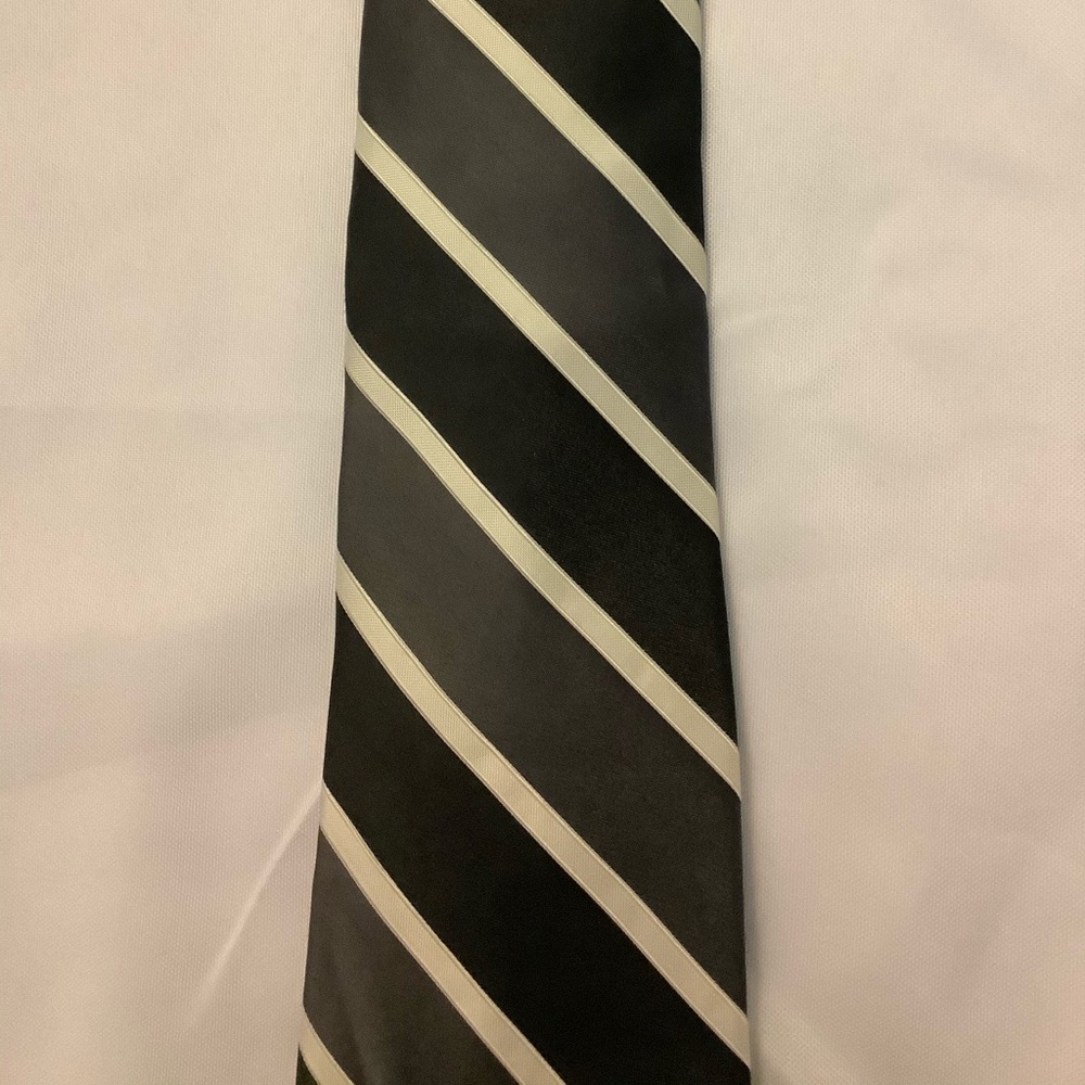 Express Dark Gray Black Stripe Tie NWT